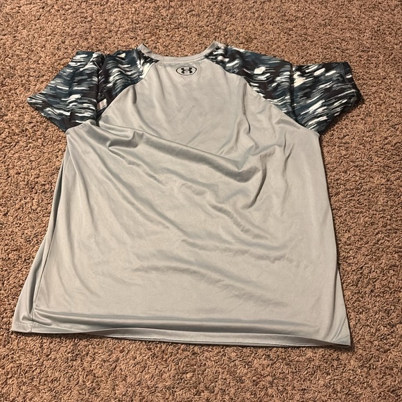 Men’s under Armour short sleeve shirt - Picture 4 of 4
